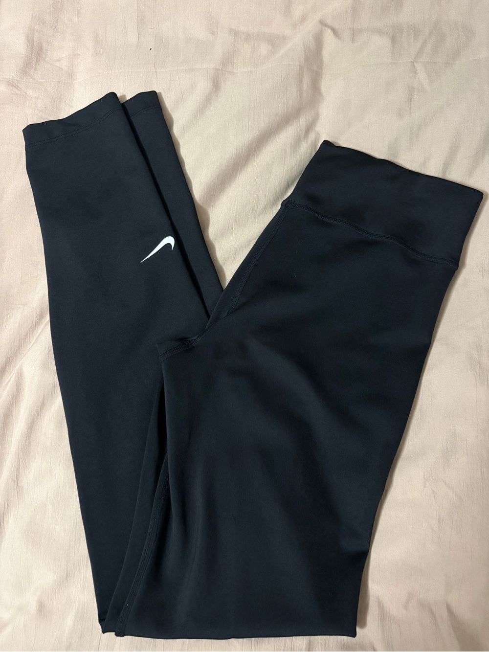 Nike Black Women's High-Waist Leggings with White Swoosh